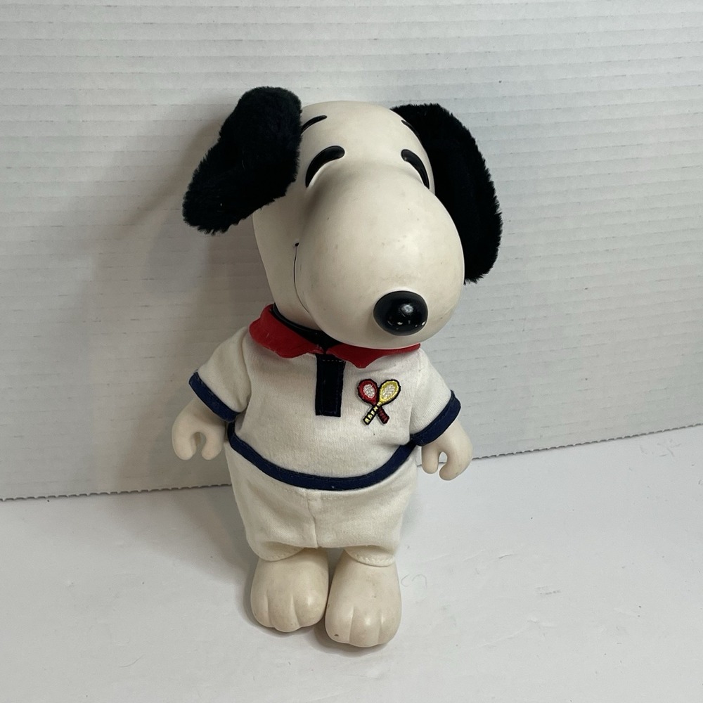 Vintage Peanuts Snoopy Tennis Player 8.5'' Doll Figure 1966 Korea United Feature